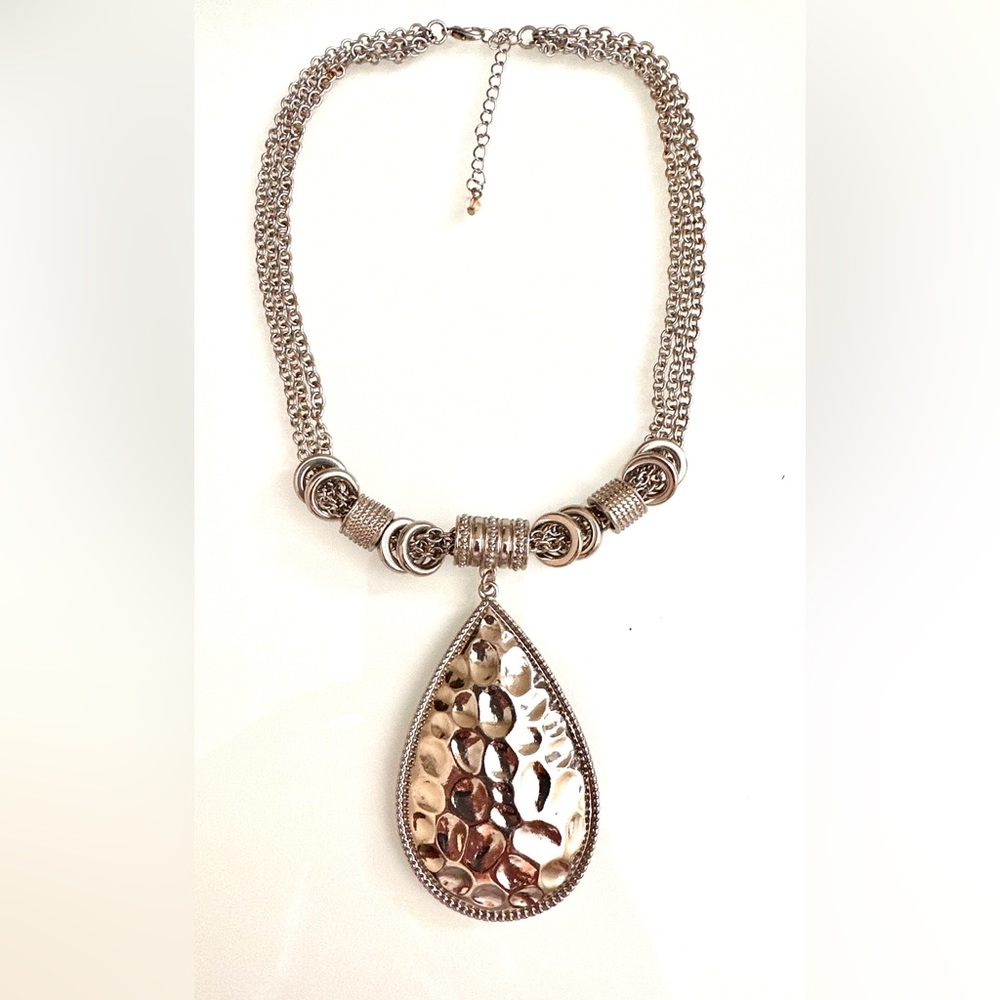 Silver Pendant Necklace